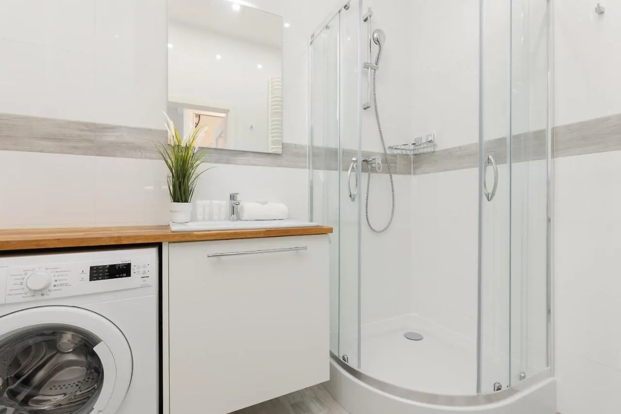 Beautfiul Warsaw Apartment For Families With Ac By Noclegi Renters Poland